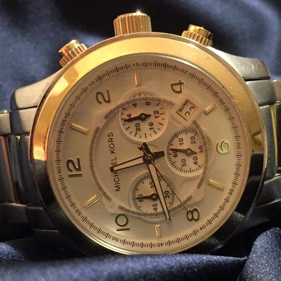 Men’s Michael Kors MK-8283 Watch~ make offer - Picture 6 of 6
